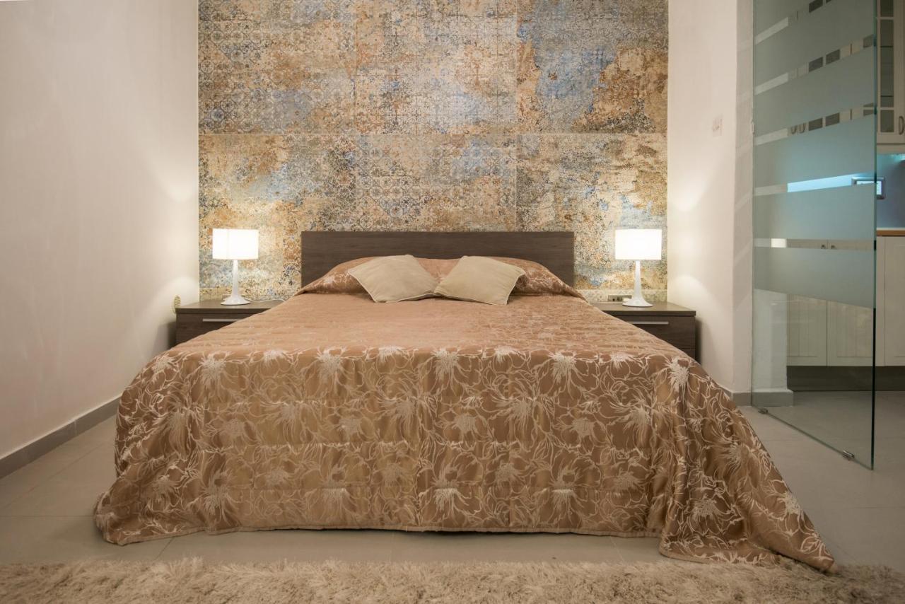 Valletta Most Central Studio Apartment 16Th-Century Building 외부 사진
